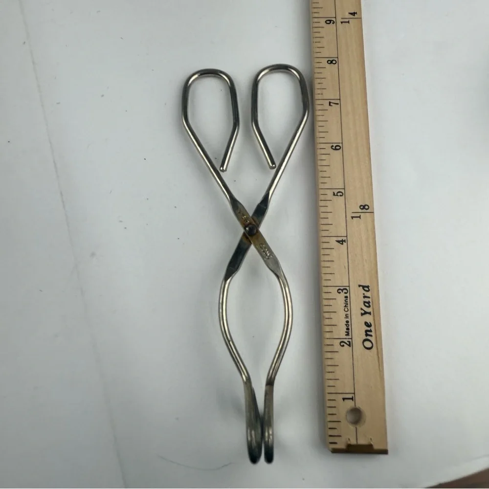 Vintage Ekco Stainless Steel Grabber Tongs Kitchen Utensil SEE ALL PICS.